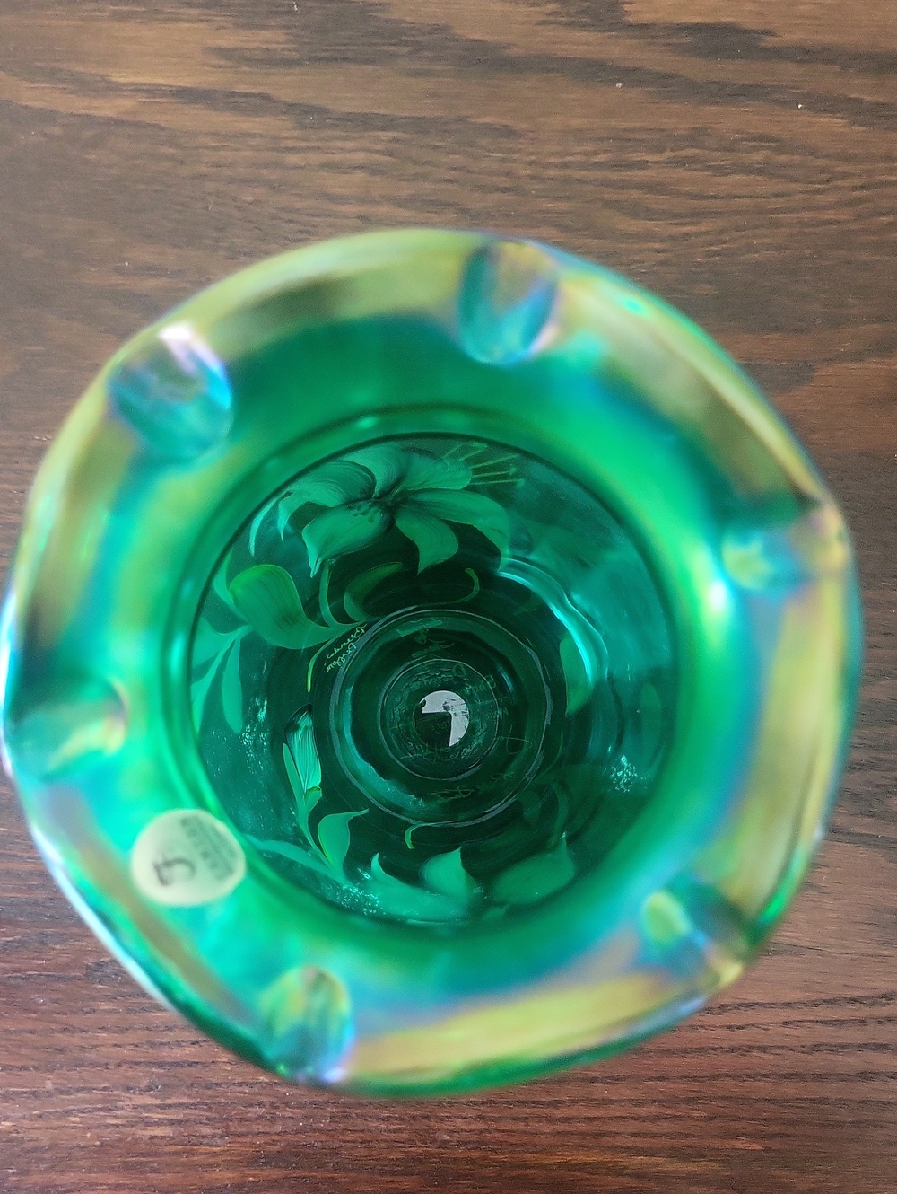 Fenton Green Iridescent Handpainted Vintage Glass Vase - Picture 6 of 9